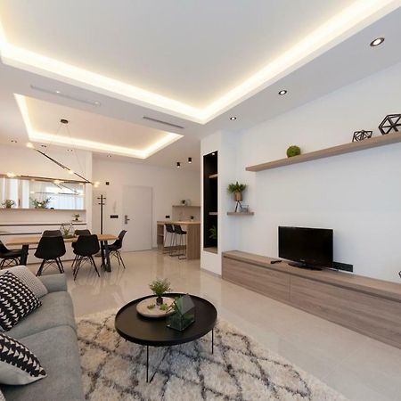 Apartamentos La Laguna II Luxury Apartments 克萨达城 外观 照片