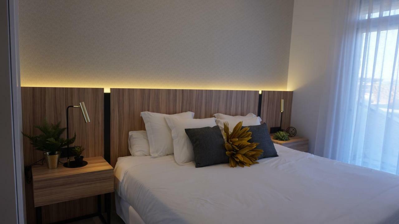 Apartamentos La Laguna II Luxury Apartments 克萨达城 外观 照片